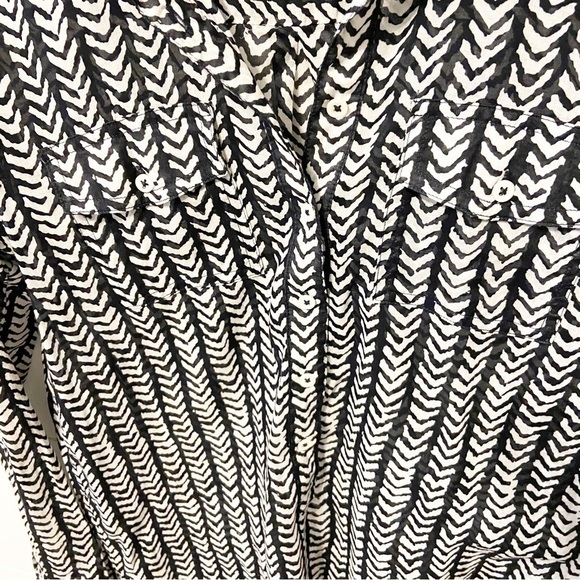 J.Crew | Herringbone Half Button Down Tunic Top Size Small - Picture 8 of 10